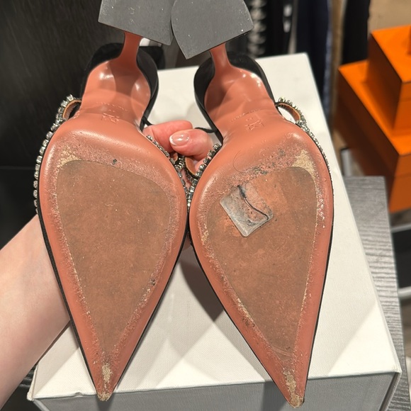 Amina Muaddi Gildamule - Picture 6 of 6